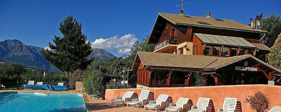 Готель La Palatriere Le Sauze-du-lac Екстер'єр фото